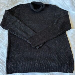 ✨✨KAREN SCOTT BLACK RIBBED TURTLENECK WITH MULTICOLOR SPARKLES